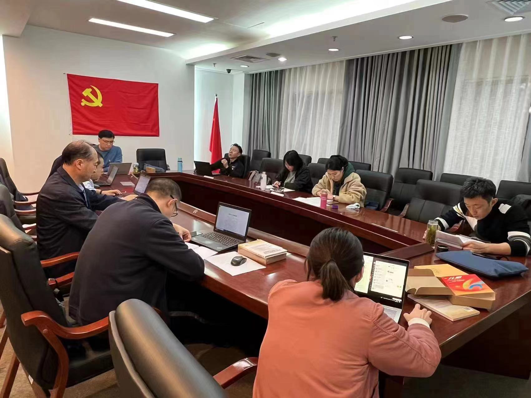 d256053b4d9f4c24bd23a9682848b01e.jpg d256053b4d9f4c24bd23a9682848b01e.jpg