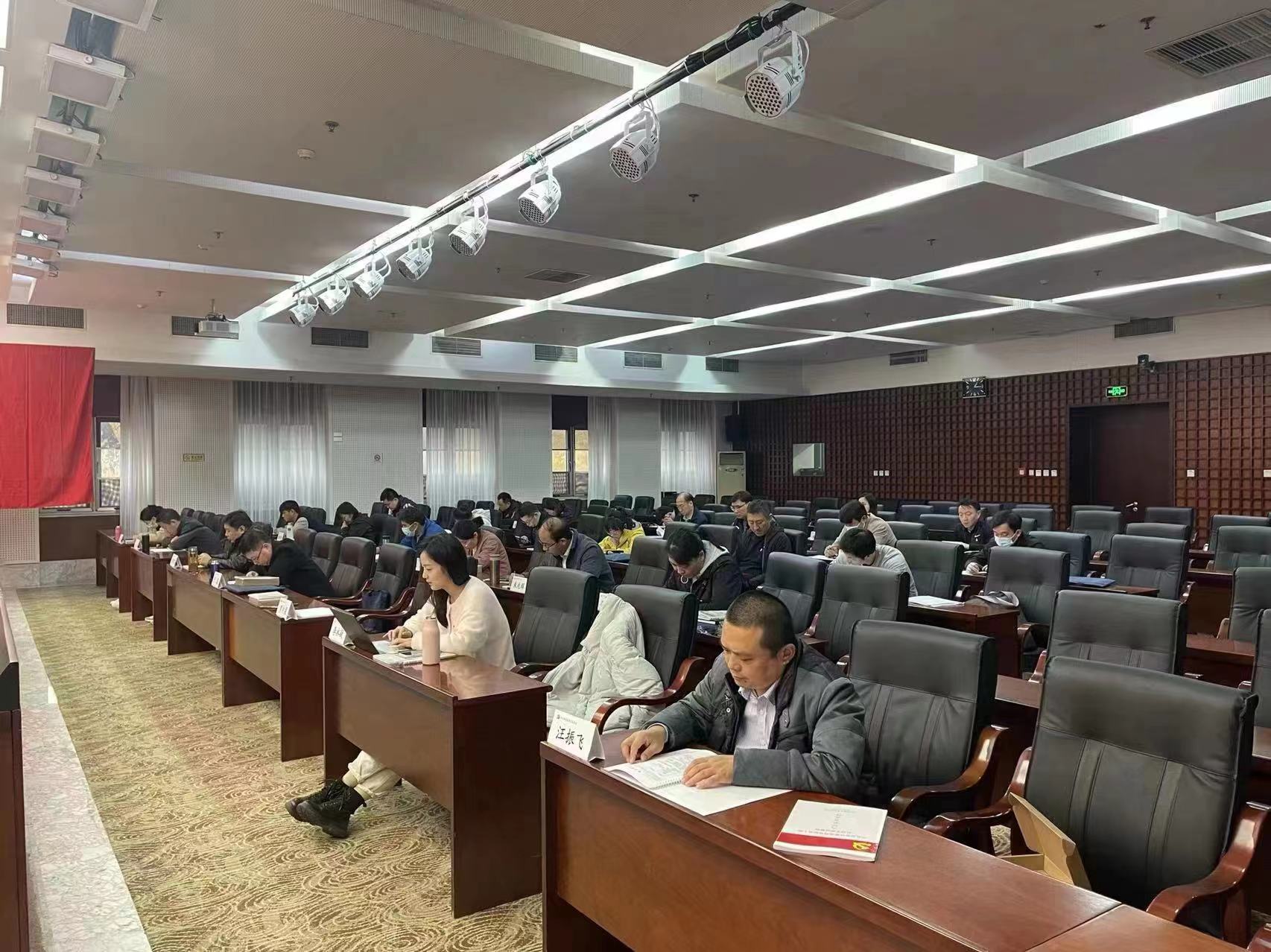 d9ff1973189940e898681fb078ba2222.jpg d9ff1973189940e898681fb078ba2222.jpg