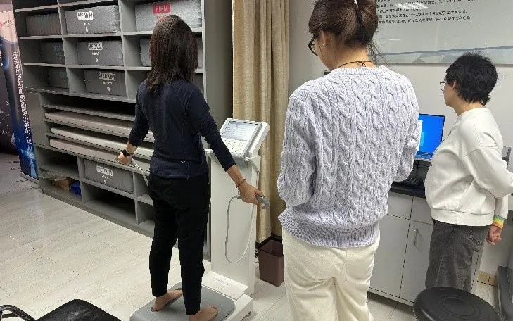 273684de1d3c4aacaa835fe6a7d5af38.jpg 273684de1d3c4aacaa835fe6a7d5af38.jpg